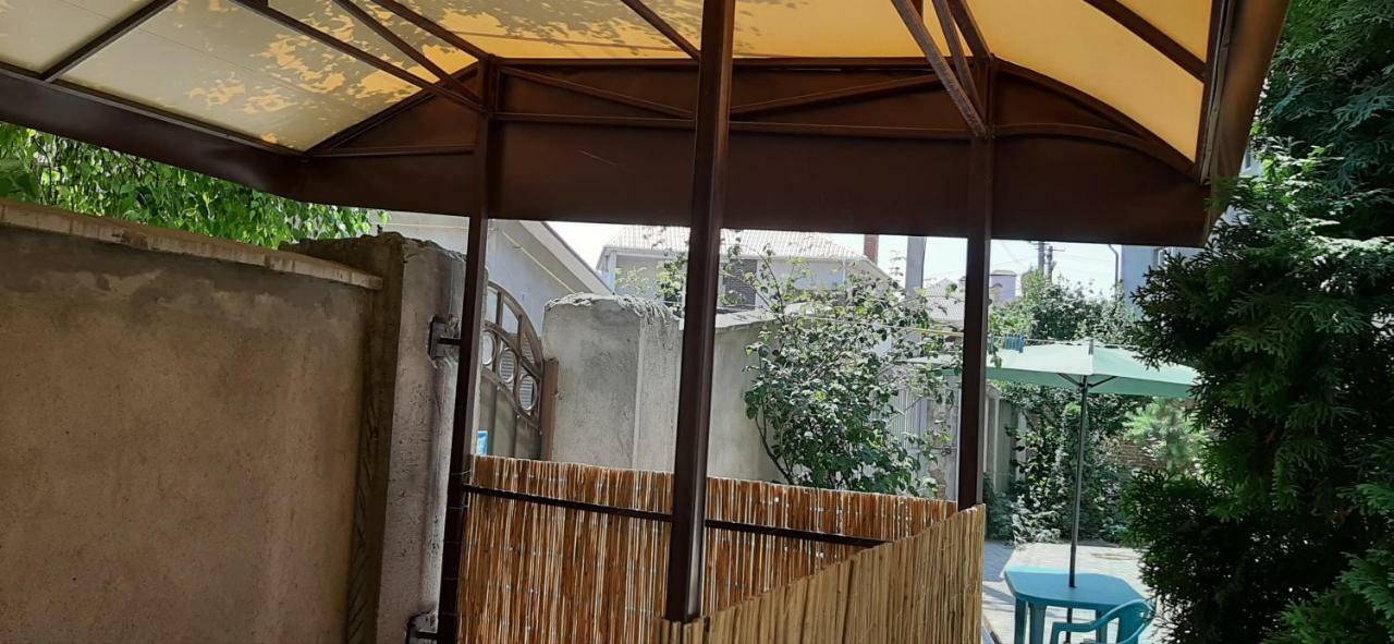 Hotel Звёздный à Odessa Extérieur photo