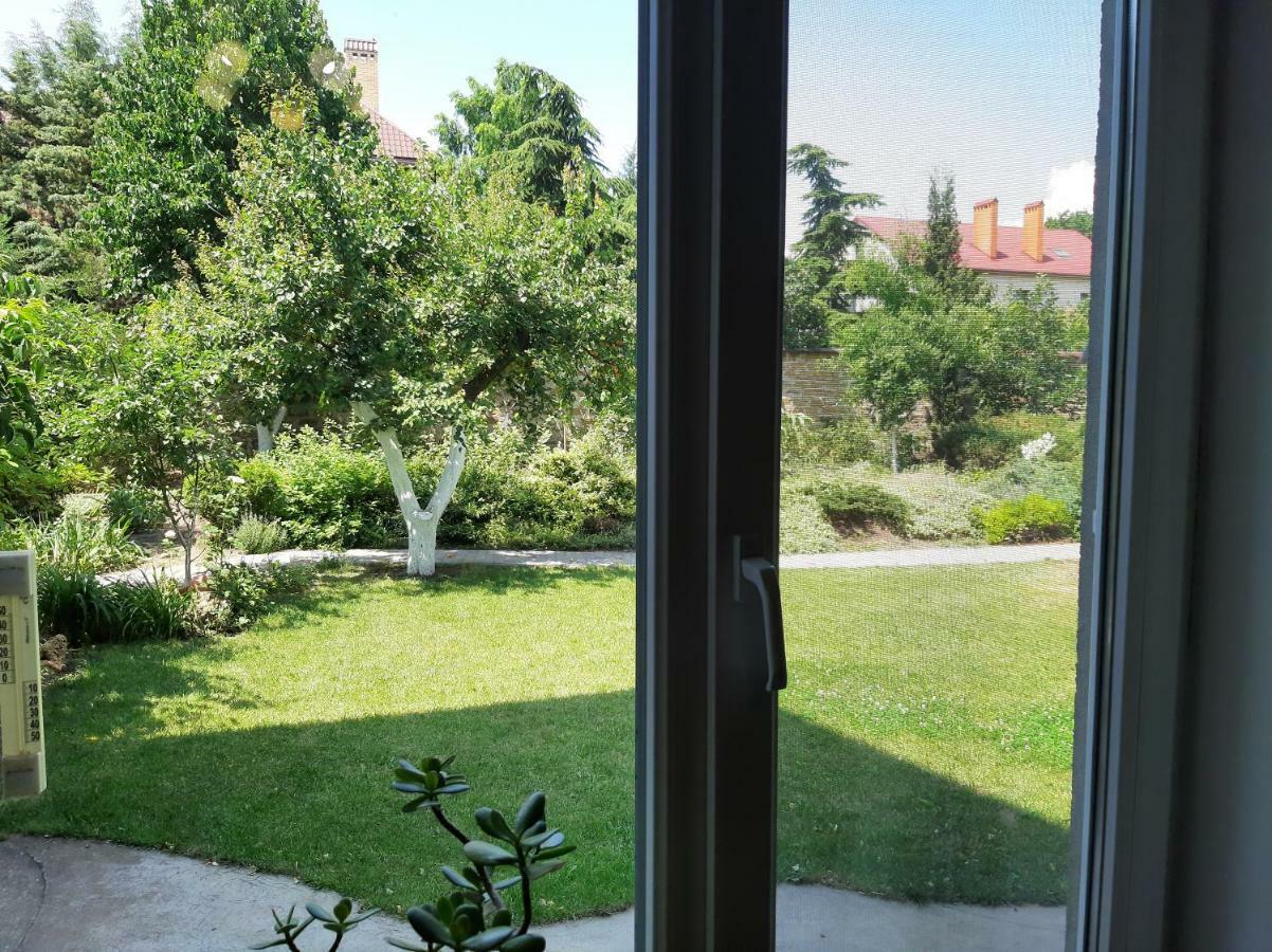 Hotel Звёздный à Odessa Extérieur photo