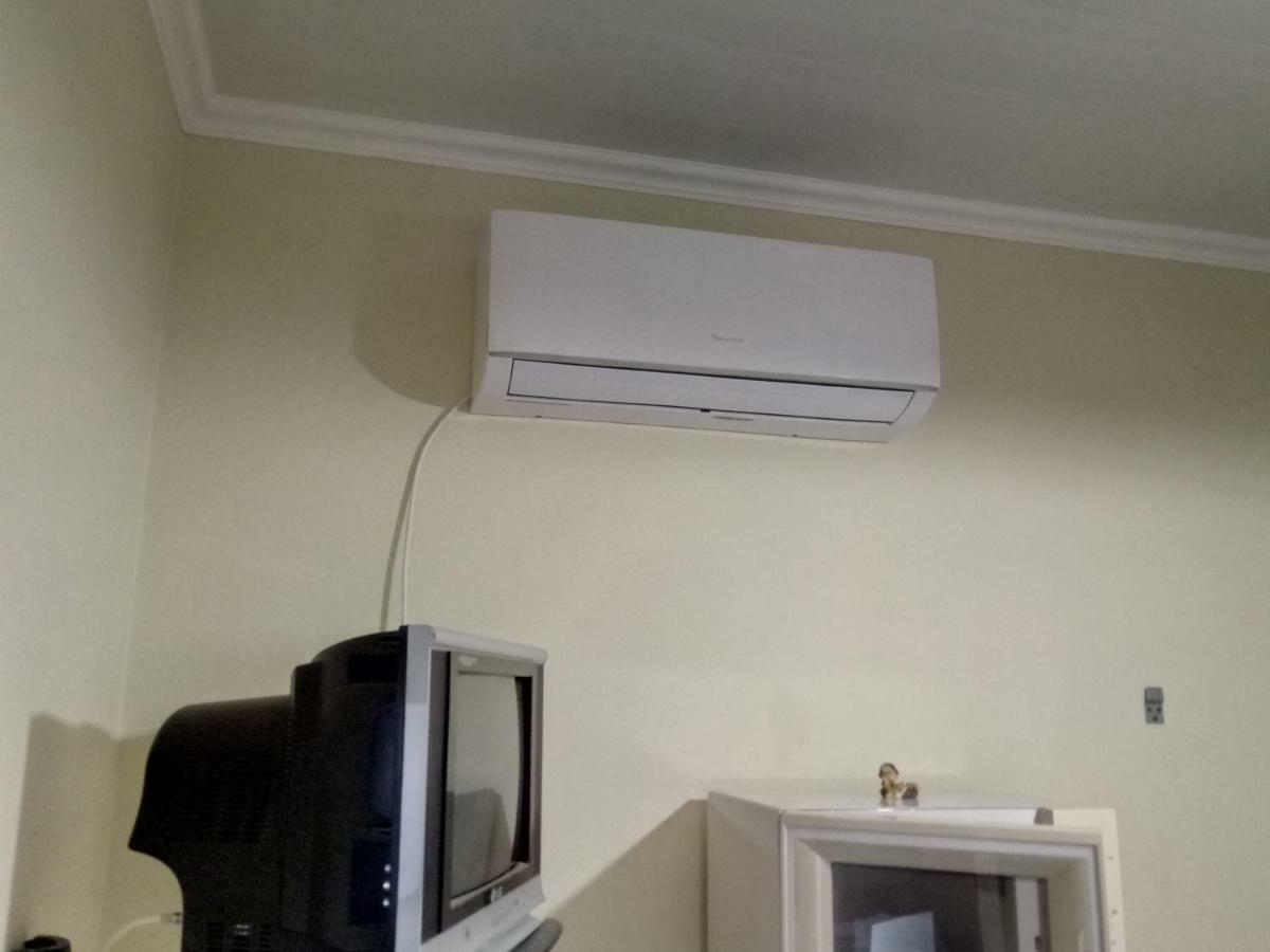 Hotel Звёздный à Odessa Extérieur photo