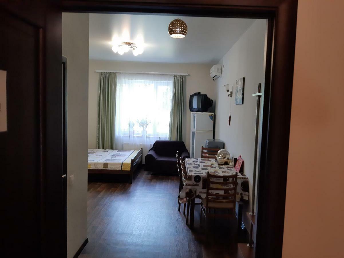 Hotel Звёздный à Odessa Extérieur photo