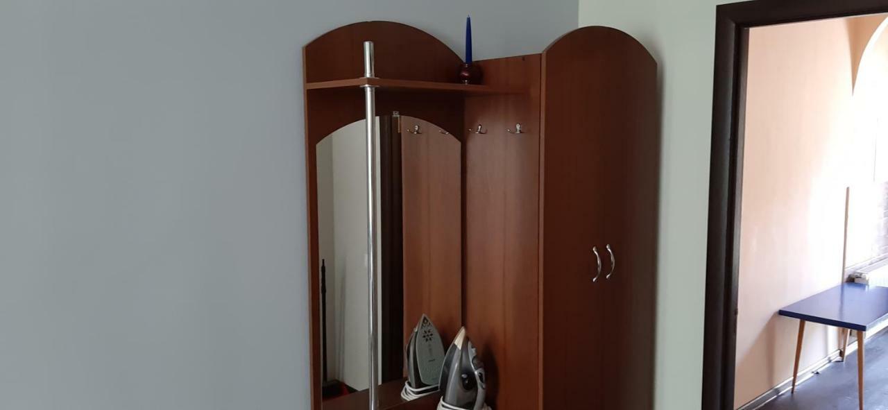 Hotel Звёздный à Odessa Extérieur photo